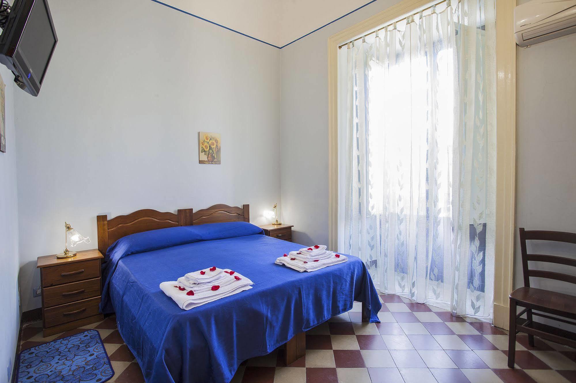 Siciliaetnamare Bed & Breakfast Riposto ภายนอก รูปภาพ