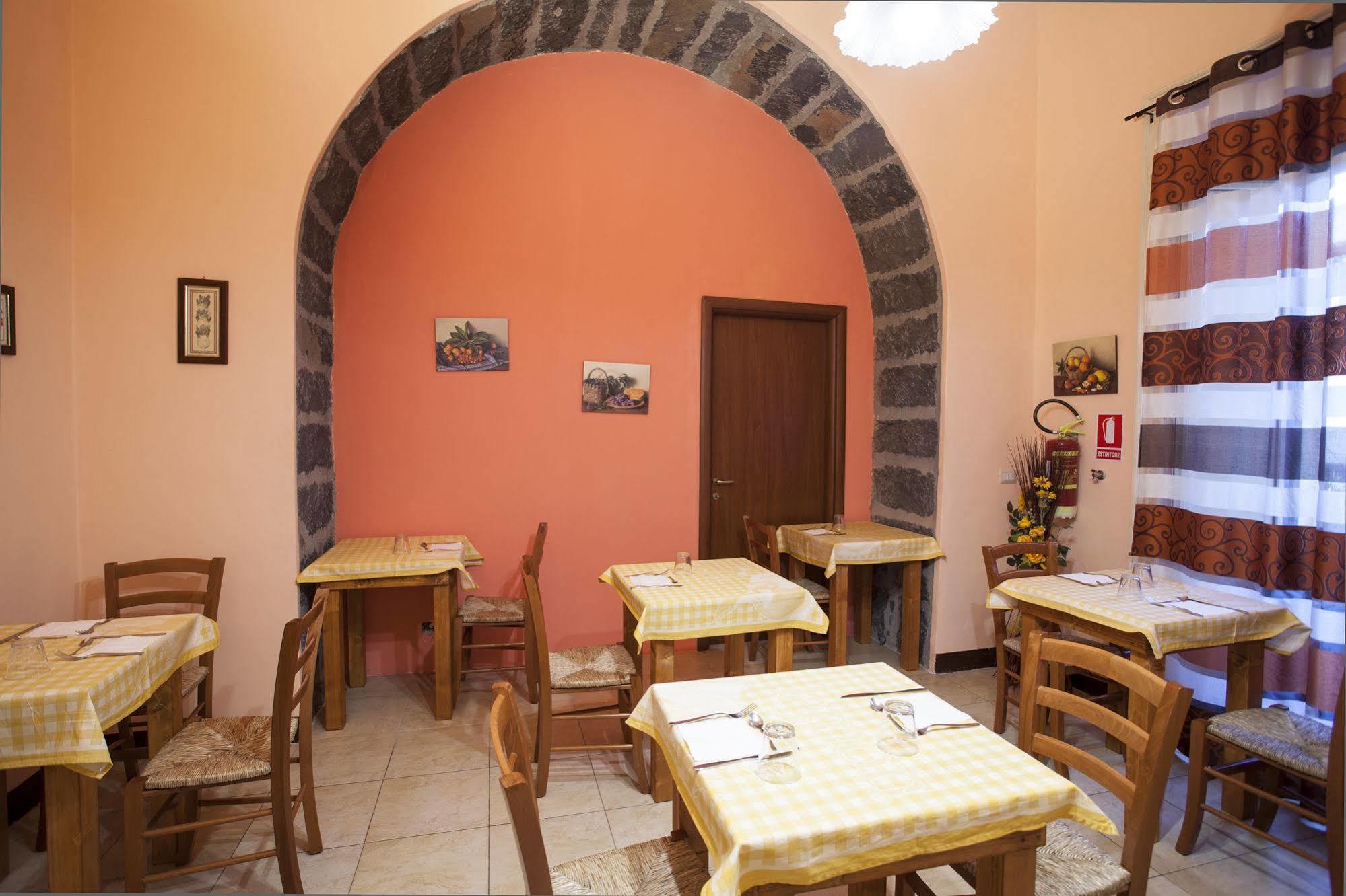 Siciliaetnamare Bed & Breakfast Riposto ภายนอก รูปภาพ